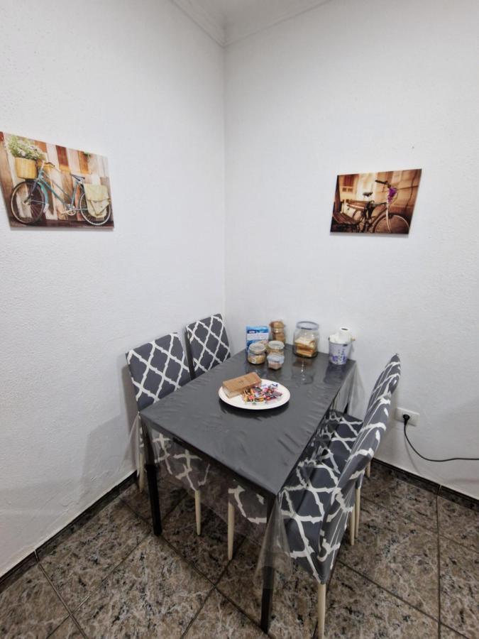 Apartment & Beach - Airport El Burrero Εξωτερικό φωτογραφία